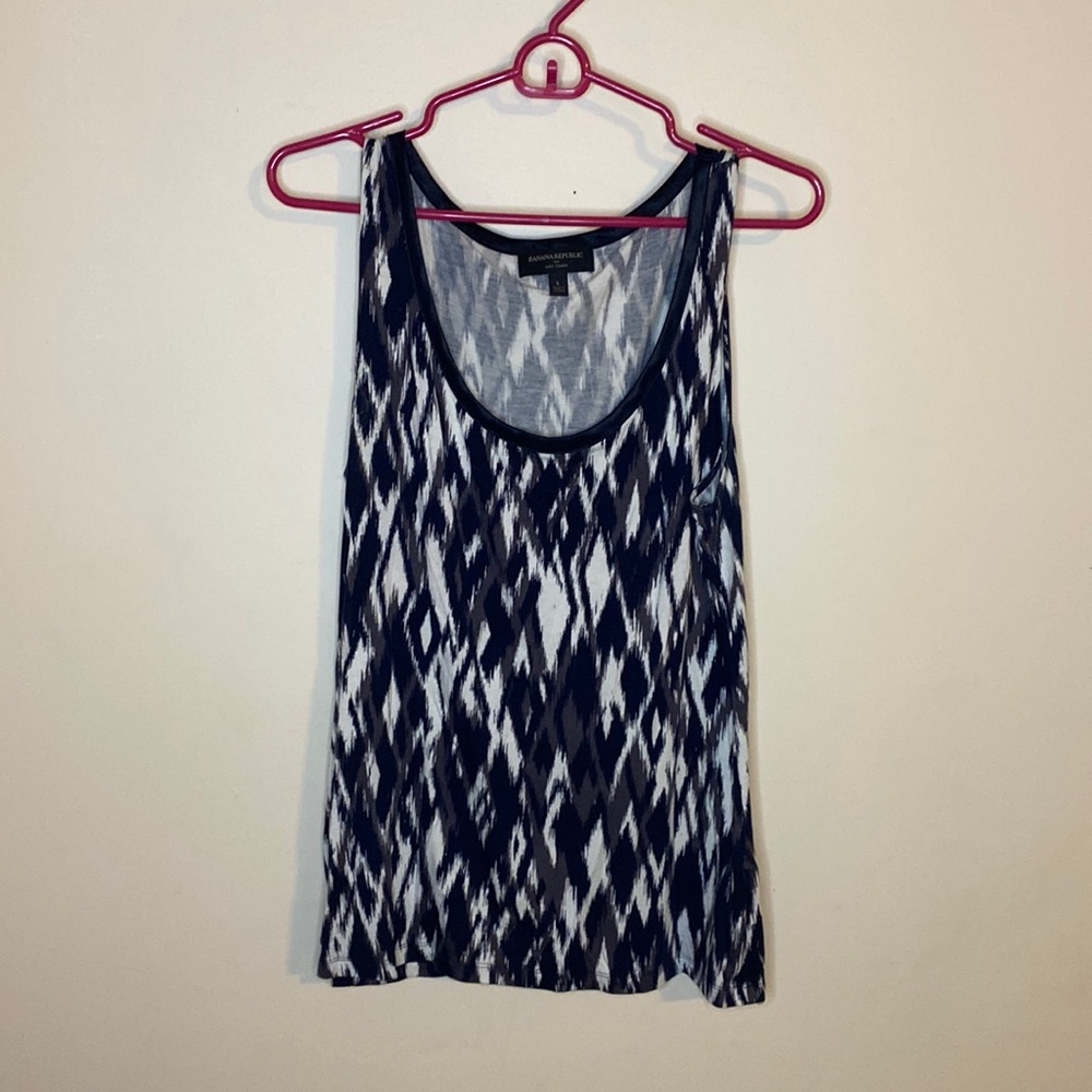 Silk neck tank